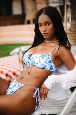 Kristen Bottom - Wisteria 24 Kristen Bottom - Wisteria -Coastal Tropic 240530 skatie 6152 Edit 5965c4d9 a0ab 41d3 831d 7d6f8a3d9982