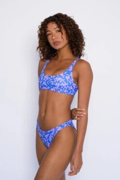Cheryl Bottom - Anini 10 Cheryl Bottom - Anini -Coastal Tropic SKATIE Anini 34