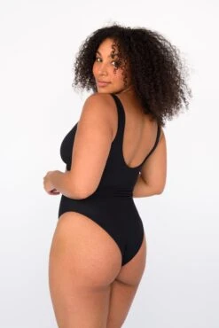 Chloe One Piece - Black -Coastal Tropic SKATIE BlackRe stockCURVE 11