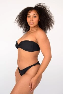 Lyndi Top - Black -Coastal Tropic SKATIE BlackRe stockCURVE 174