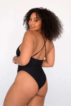 Resa One Piece - Black 19 Resa One Piece - Black -Coastal Tropic SKATIE BlackRe stockCURVE 35