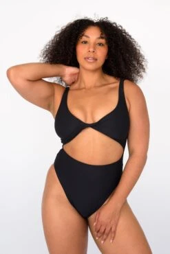 Chloe One Piece - Black -Coastal Tropic SKATIE BlackRe stockCURVE 7