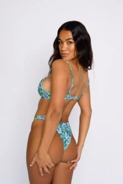 Dylan Bottom - Cardiff 15 Dylan Bottom - Cardiff -Coastal Tropic SKATIE Cardiff 29 pp b8325db2 8d25 4372 9674 72bbd288fe1d