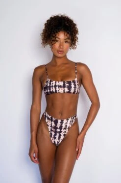 Maddie Top - Dawn 13 Maddie Top - Dawn -Coastal Tropic SKATIE Dawn 62 7288c30e a2f3 47fd afe7 3b4ba7736dca