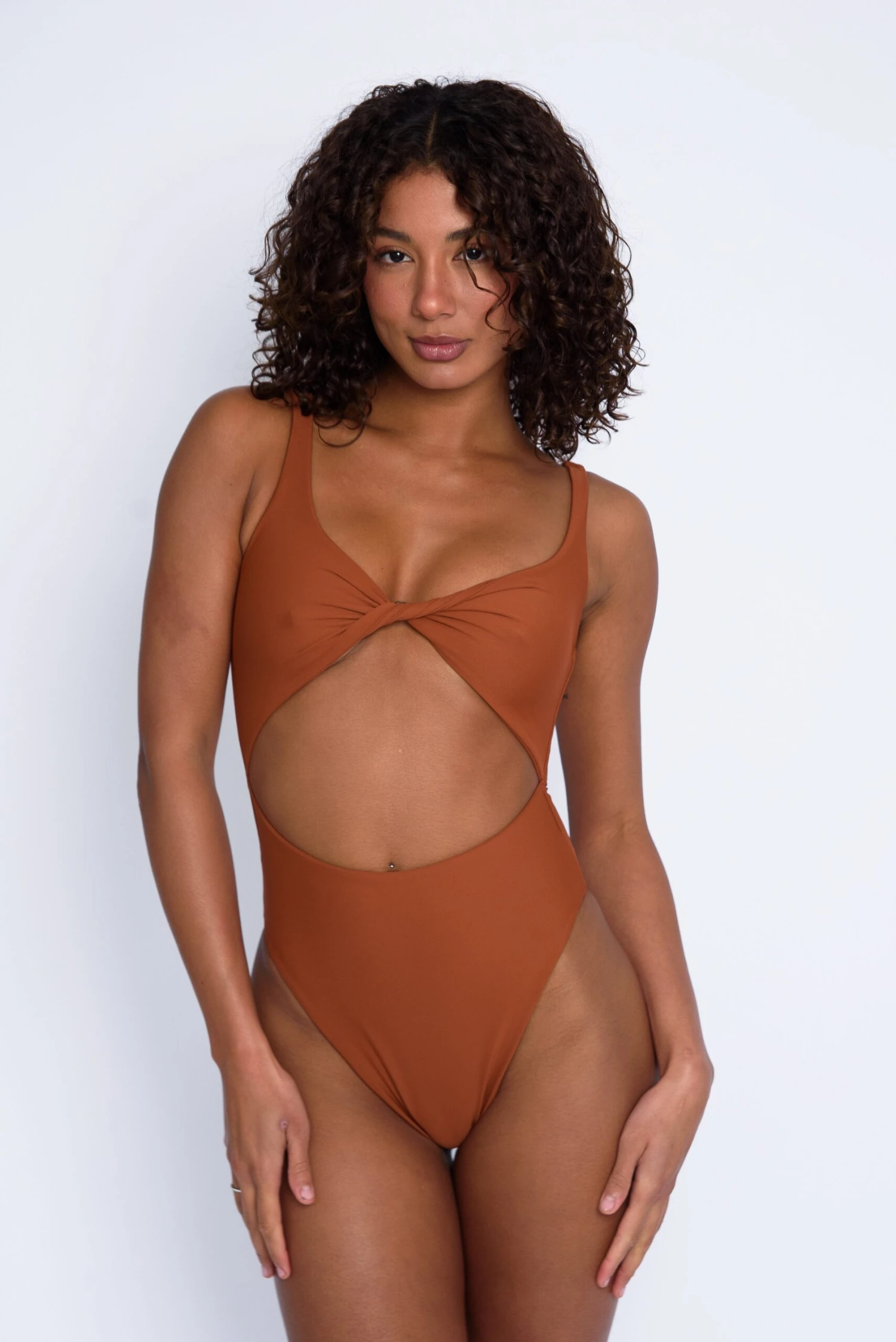 Chloe One Piece - Tiki 4 Chloe One Piece - Tiki - Image 2