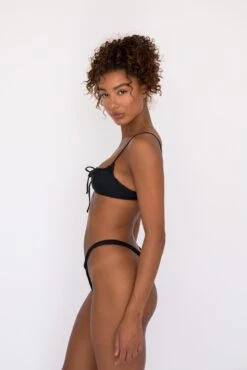 Bobbi Bottom Thick Band - Black -Coastal Tropic SKATIE black 156